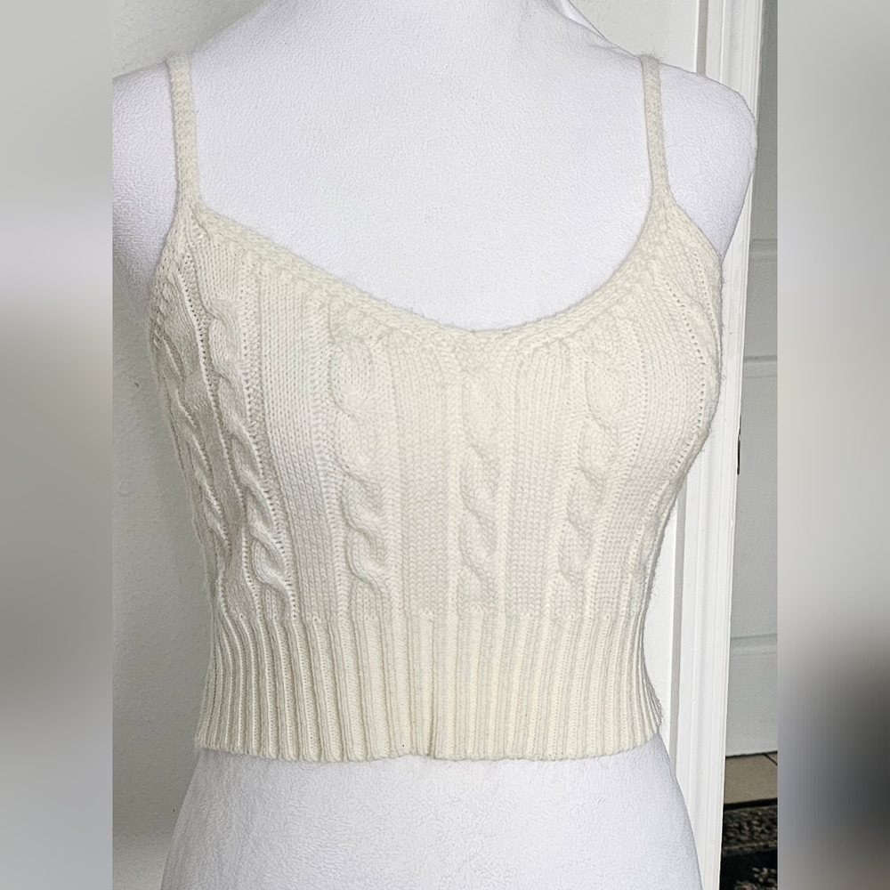 Elegant Cream Cable Cropped Knit Camisole Size XS